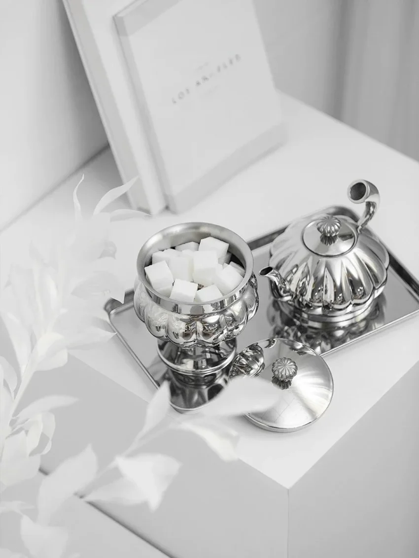 Kf S745c9353d70843bcbcad458f4083e23dr Nordic Luxury Stainless Steel Teapot Retro Sugar Bowl Coffeepot Candy Jar With Lid For Home Decoration
